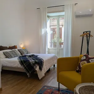 2* Couette-café Del Parlamento